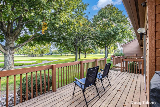 1355 Bent Tree Drive, Hudsonville, MI 49426