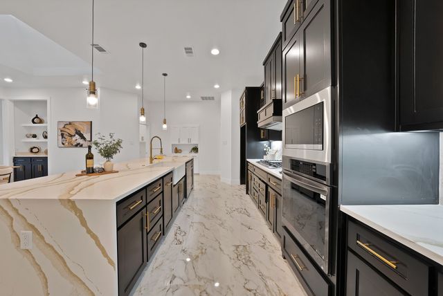 1913 Crockett Circle, Irving, TX 75038