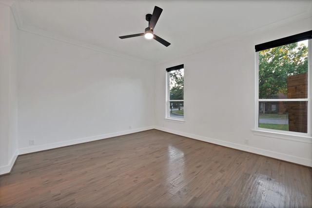 1913 Crockett Circle, Irving, TX 75038
