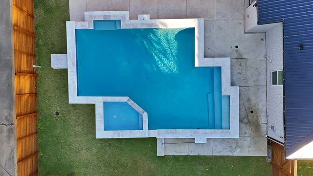 1913 Crockett Circle, Irving, TX 75038