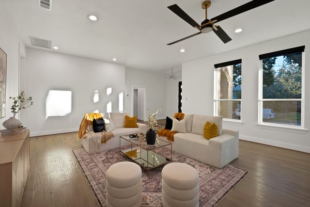 1913 Crockett Circle, Irving, TX 75038