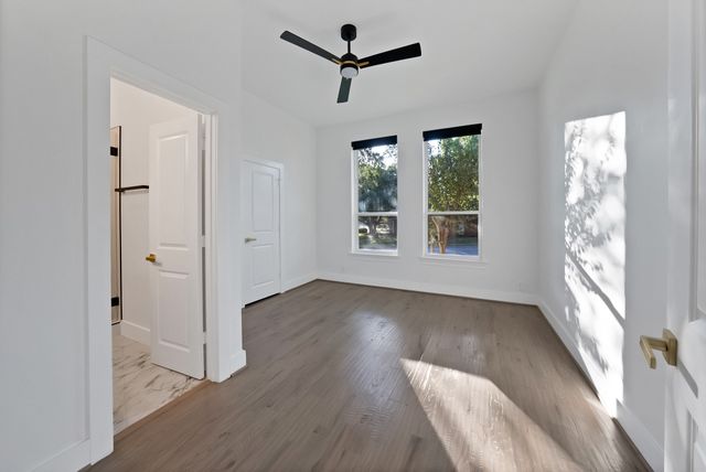 1913 Crockett Circle, Irving, TX 75038
