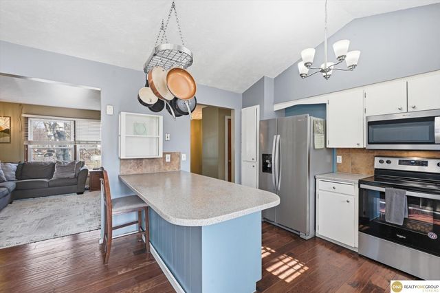 6230 N 114 Street, Omaha, NE 68164