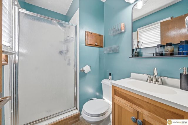 6230 N 114 Street, Omaha, NE 68164