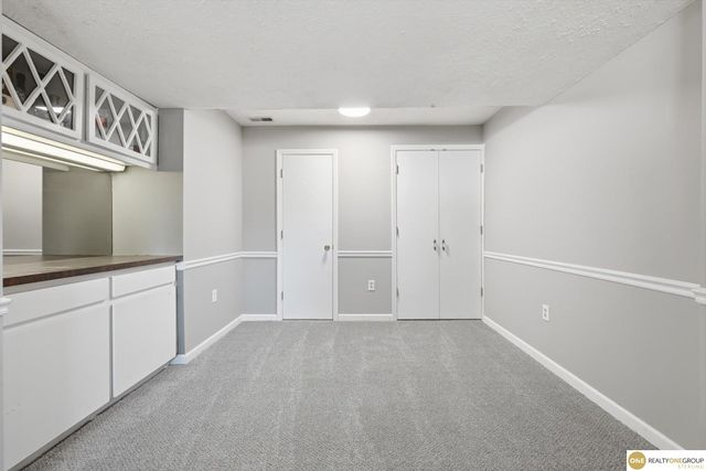 6230 N 114 Street, Omaha, NE 68164