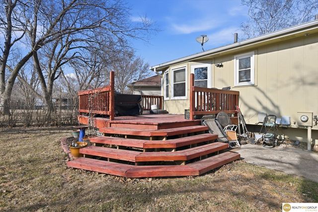 6230 N 114 Street, Omaha, NE 68164