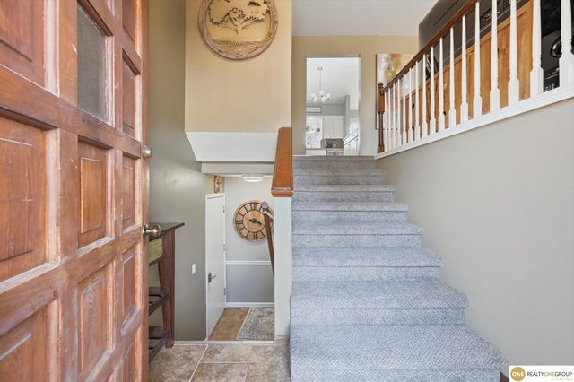 6230 N 114 Street, Omaha, NE 68164