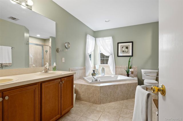 210 Weeks Avenue, Manorville, NY 11949