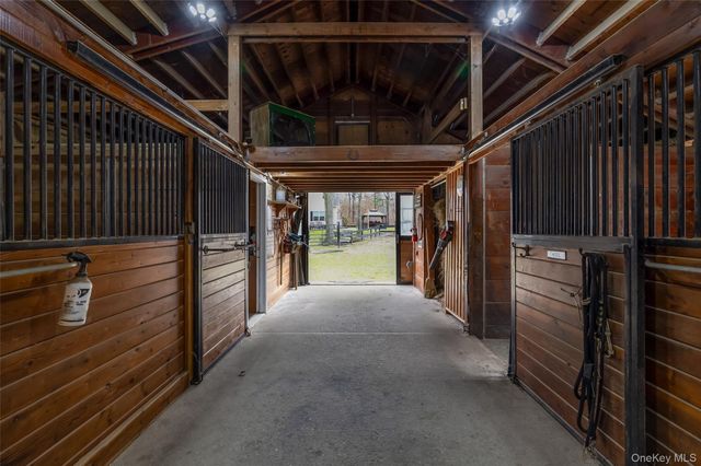 210 Weeks Avenue, Manorville, NY 11949