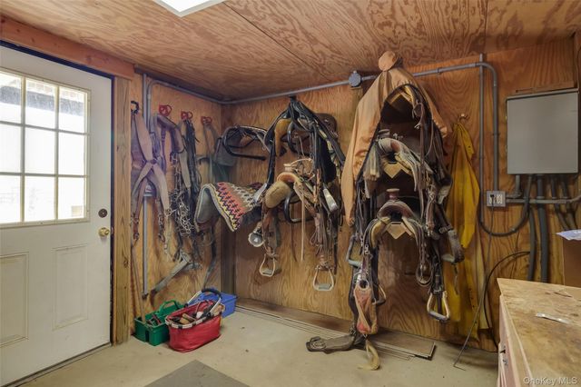 210 Weeks Avenue, Manorville, NY 11949