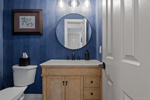 210 Weeks Avenue, Manorville, NY 11949