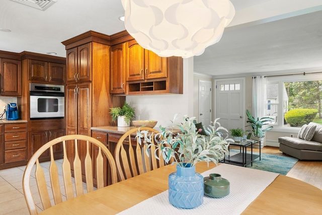 41 Rublee St 1, Arlington, MA 02476