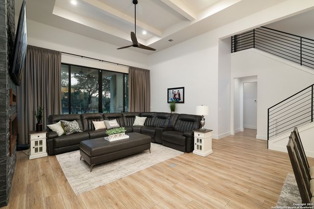 931 Belle Oaks, Bulverde, TX 78163