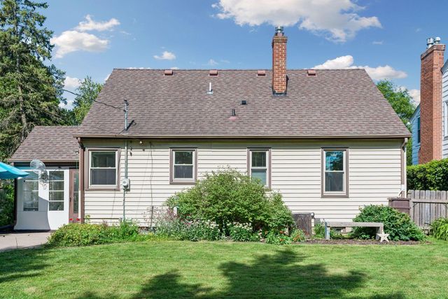 960 Hall Avenue, West Saint Paul, MN 55118