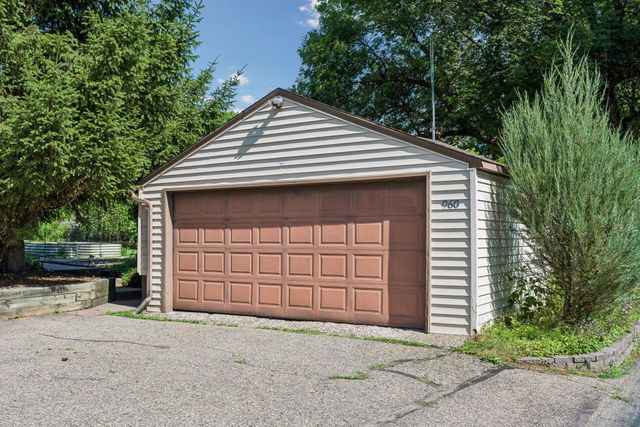 960 Hall Avenue, West Saint Paul, MN 55118