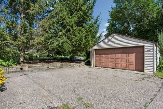 960 Hall Avenue, West Saint Paul, MN 55118