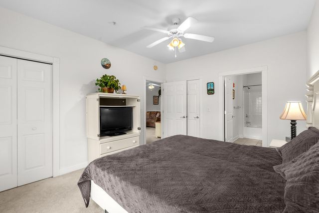 4878 Luster Leaf Cir Apt 103, Myrtle Beach, SC 29577