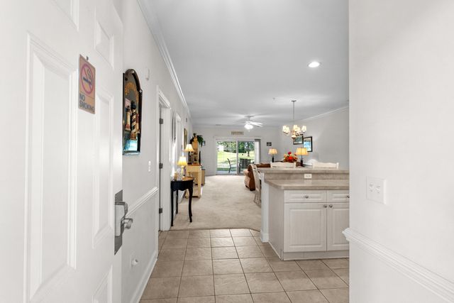 4878 Luster Leaf Cir Apt 103, Myrtle Beach, SC 29577