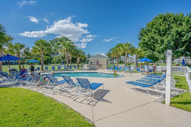 4878 Luster Leaf Cir Apt 103, Myrtle Beach, SC 29577