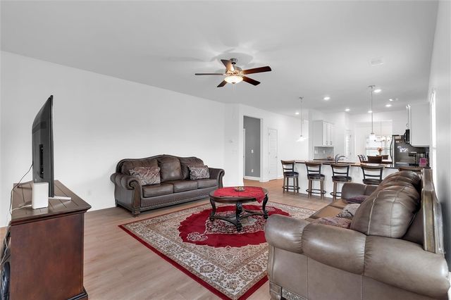 1037 Spruce Grove Road, Duncan, SC 29334