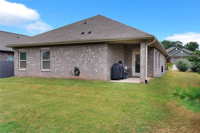 1037 Spruce Grove Road, Duncan, SC 29334