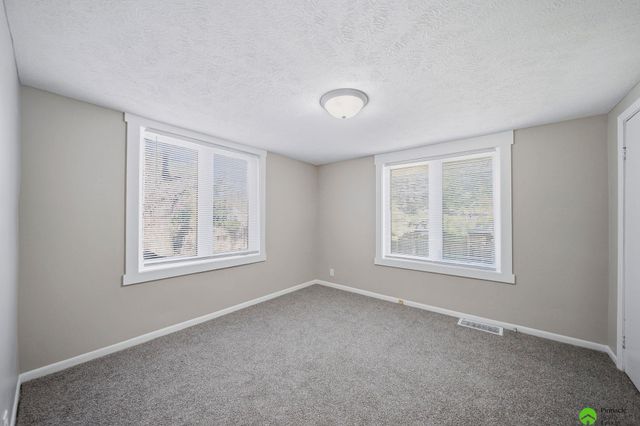 5300 Randolph Street, Lincoln, NE 68510