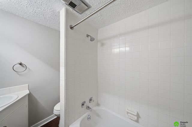 5300 Randolph Street, Lincoln, NE 68510