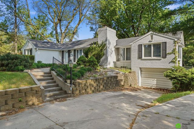 5300 Randolph Street, Lincoln, NE 68510