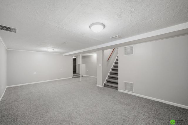 5300 Randolph Street, Lincoln, NE 68510