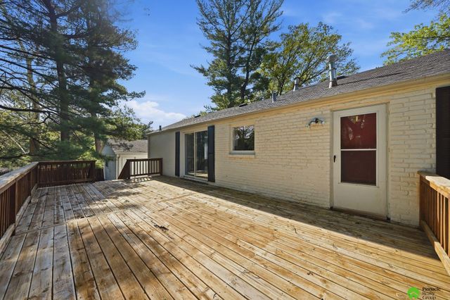 5300 Randolph Street, Lincoln, NE 68510