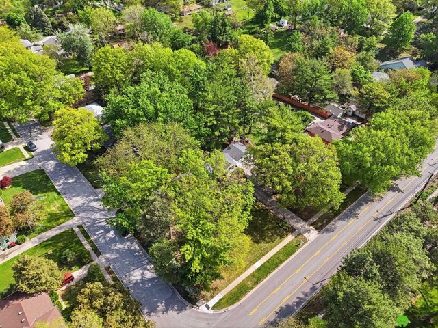 5300 Randolph Street, Lincoln, NE 68510