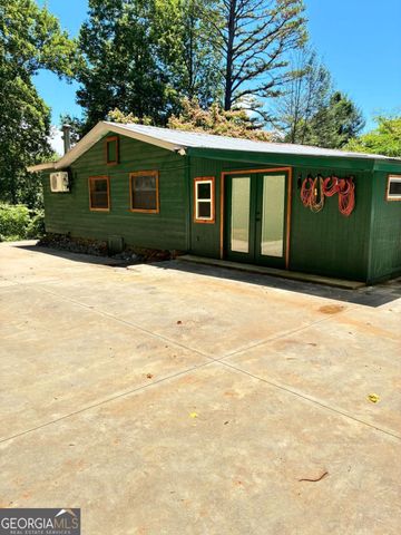 521 Sunnyside Road, Hiawassee, GA 30546