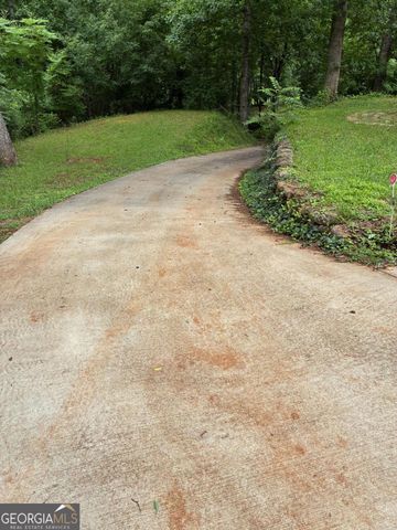 521 Sunnyside Road, Hiawassee, GA 30546