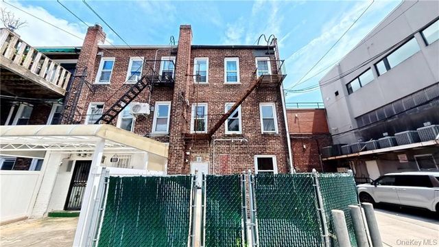 2076 Coyle Street, Brooklyn, NY 11229