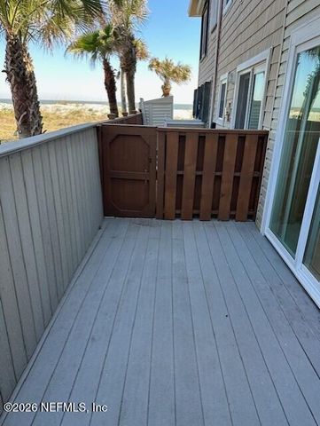 25 10TH Street, Atlantic Beach, FL 32233
