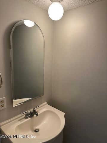 25 10TH Street, Atlantic Beach, FL 32233