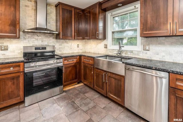 3000 W KENT Street, Carbondale, IL 62901