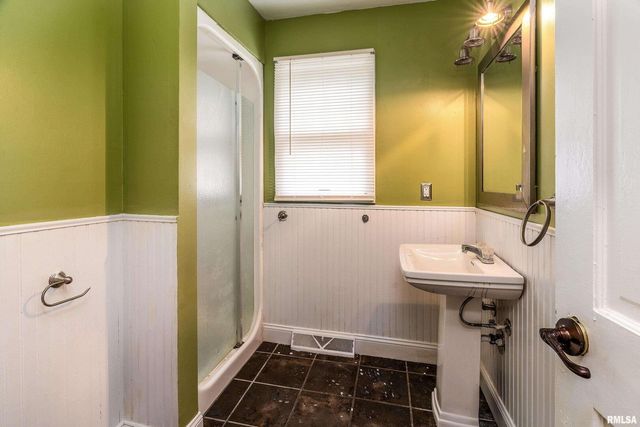 3000 W KENT Street, Carbondale, IL 62901