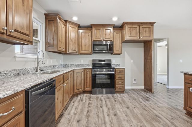 13581 Patti Lane, Neosho, MO 64850