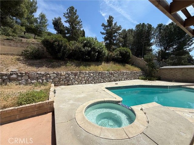 29338 Florabunda, Canyon Country (santa Clarita), CA 91387