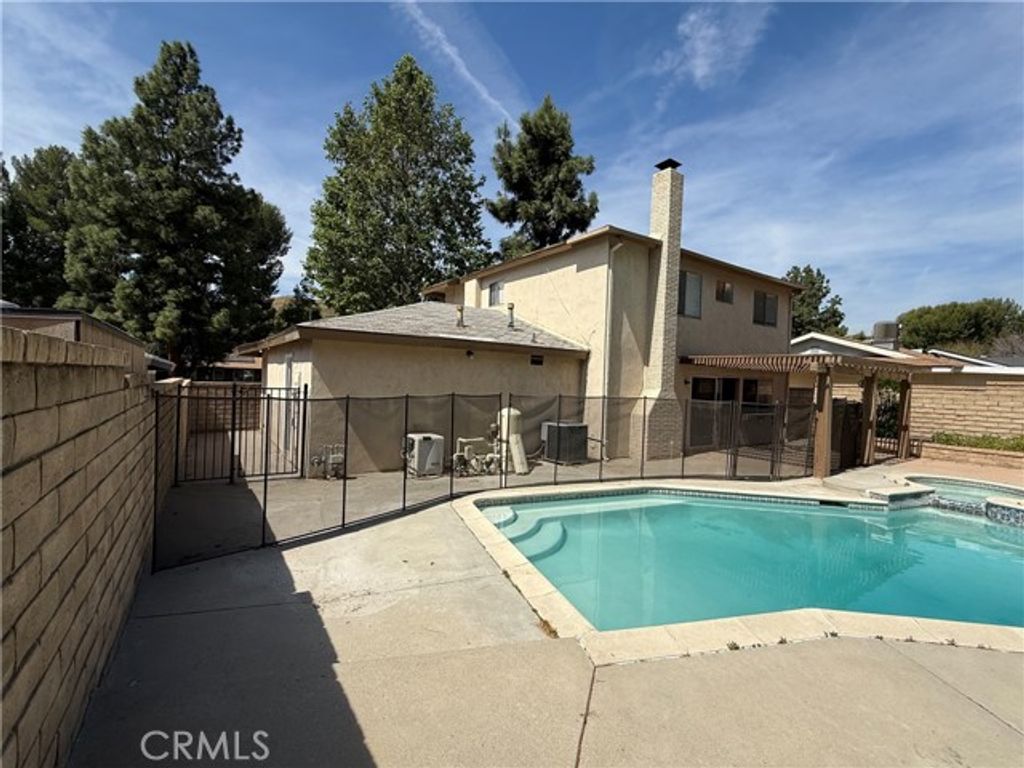 29338 Florabunda, Canyon Country (santa Clarita), CA 91387