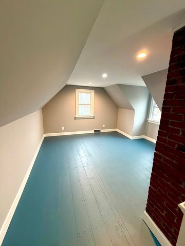 2316 East Street, Davenport, IA 52803
