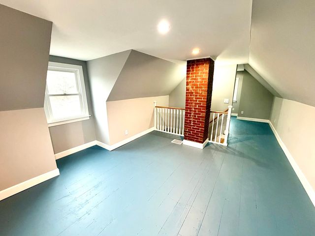 2316 East Street, Davenport, IA 52803