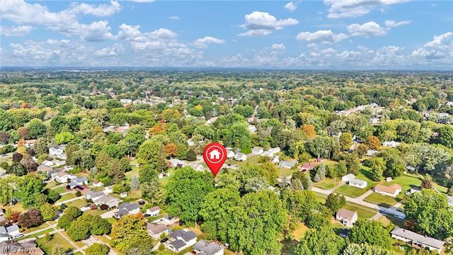 25255 Maple Ridge Road, North Olmsted, OH 44070