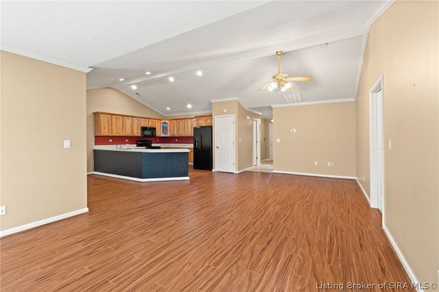 8424 Villa Circle, Sellersburg, IN 47172