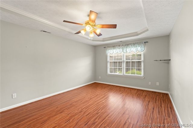 8424 Villa Circle, Sellersburg, IN 47172