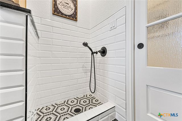 1110 Northcross Drive, Salado, TX 76571