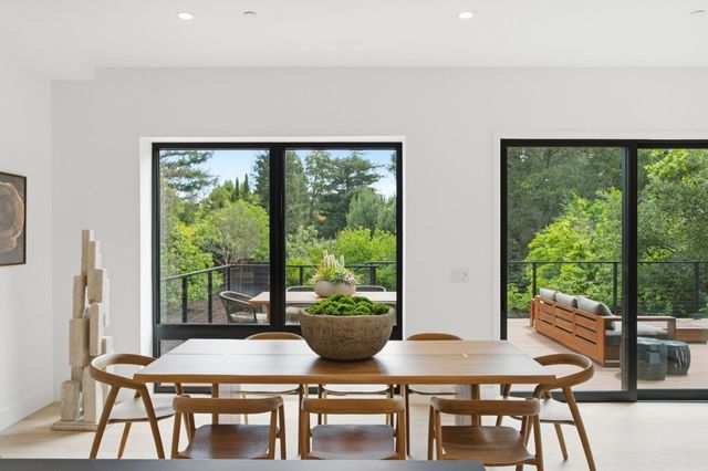 275 Hubbard Avenue, Redwood City, CA 94062