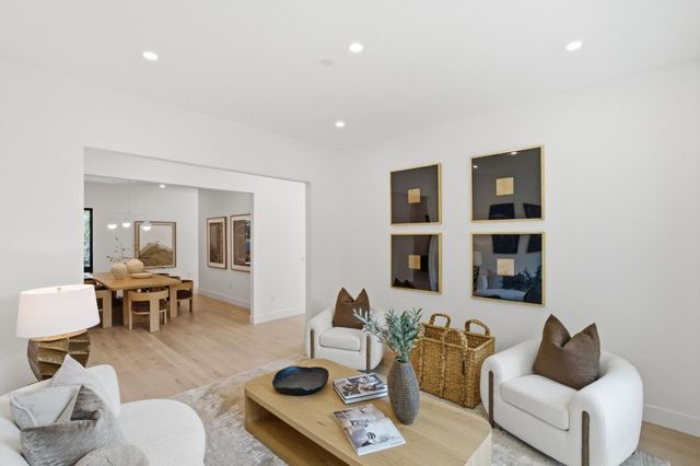 275 Hubbard Avenue, Redwood City, CA 94062