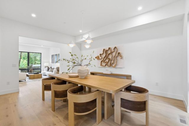 275 Hubbard Avenue, Redwood City, CA 94062
